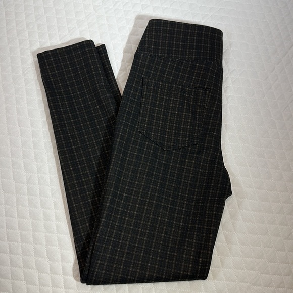 American Original REWASH Brand Legging. Black, Brown & Gray Plaid. Size Medium - Picture 9 of 9